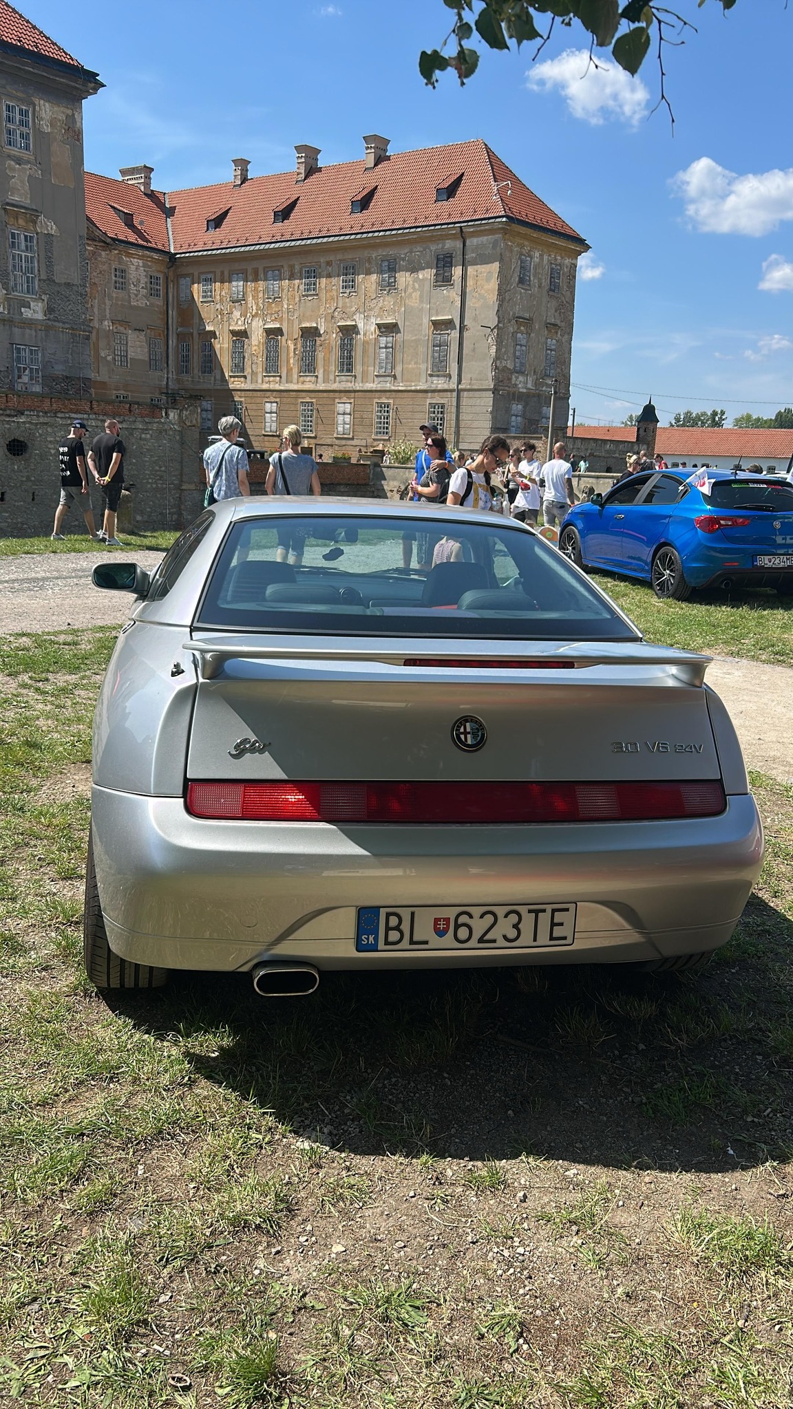 519390099 1593075325246683 1006573785590305739 n