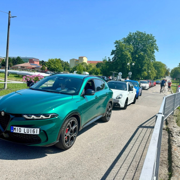 504381587 1593075045246711 7652107366372401618 n