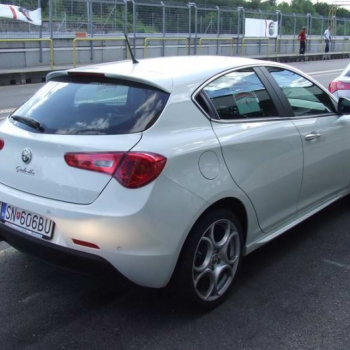 brno alfa giulietta test day 20100623 1670422637